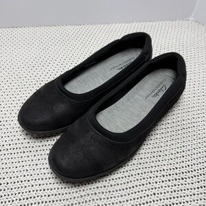 Clarks Cloudsteppers Women's Elegant Black Loafers